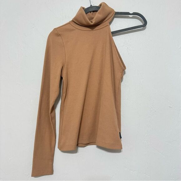NWT Calvin Klein Jeans Women's One Shoulder Turtleneck Top Brown Size Small - Picture 2 of 6